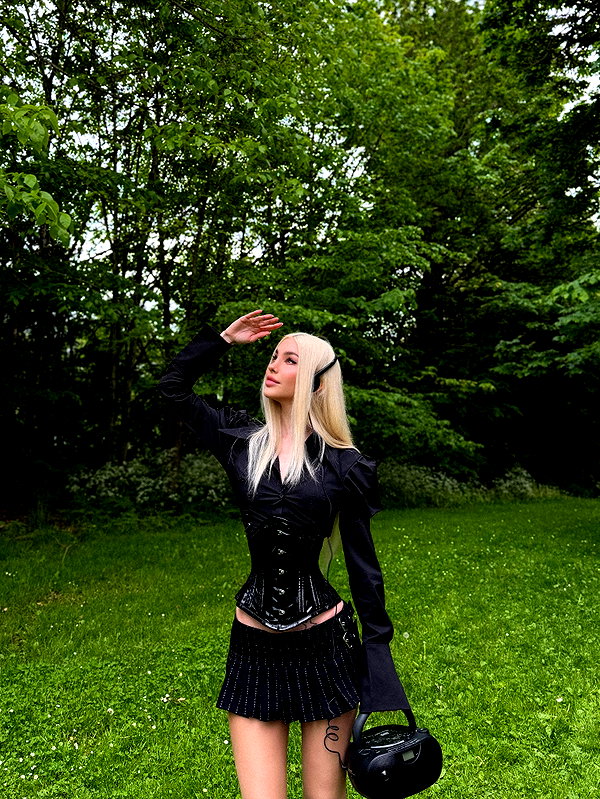 maria_domark instagram image archive image