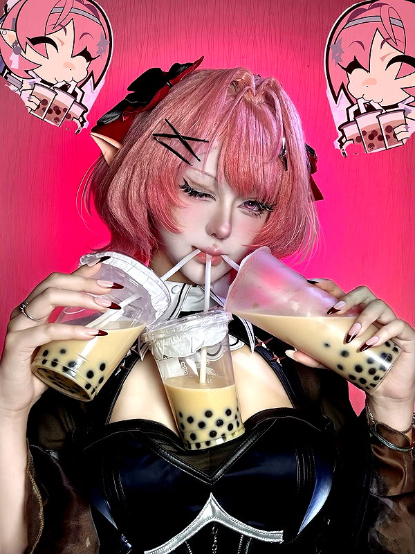 gallery_cosplayer instagram image archive image