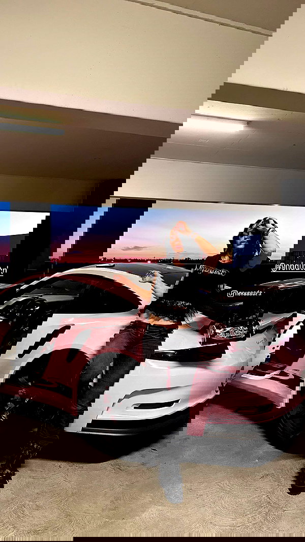 nevaaadaa nevaaadaa archive image