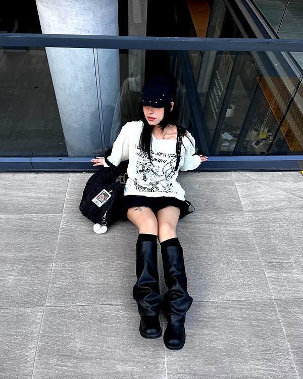 connie.01j instagram image archive image