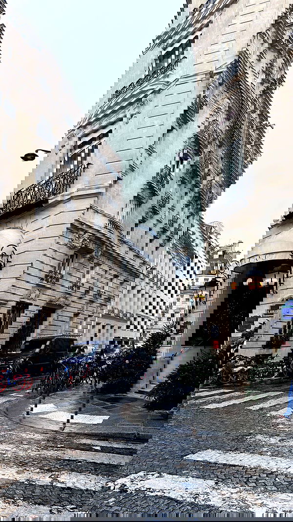 giangg._ giangg._ archive image