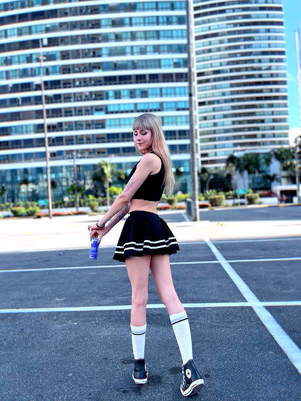 jadelaverne instagram image archive image