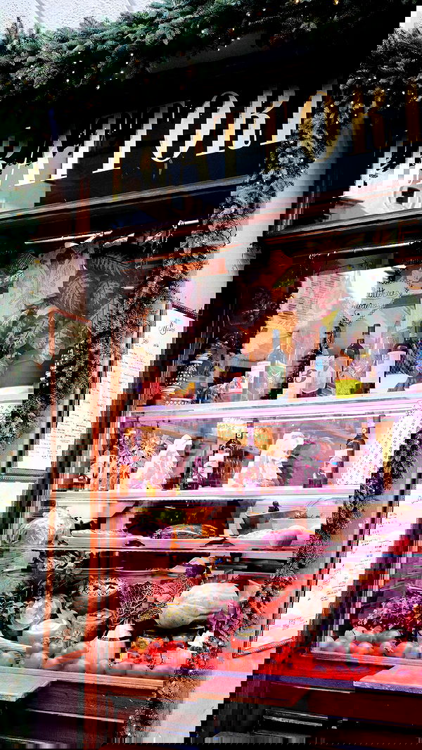 giangg._ giangg._ archive image