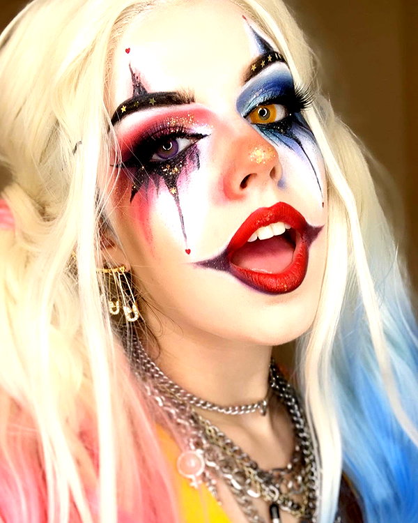 yeahimcaroline instagram image archive image