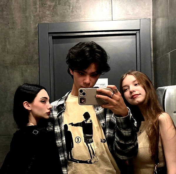 kriskaik instagram image archive image