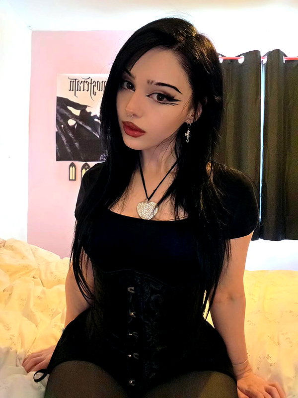 xoreniiiiii instagram image archive image