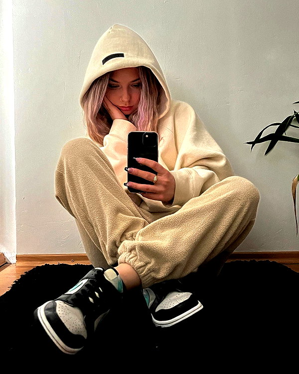 kiara.jlks instagram image archive image
