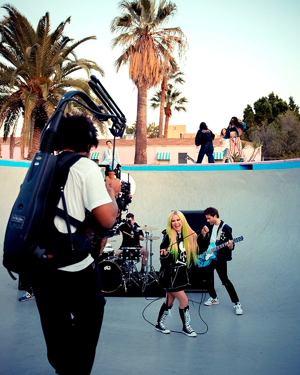avrillavigne instagram image archive image