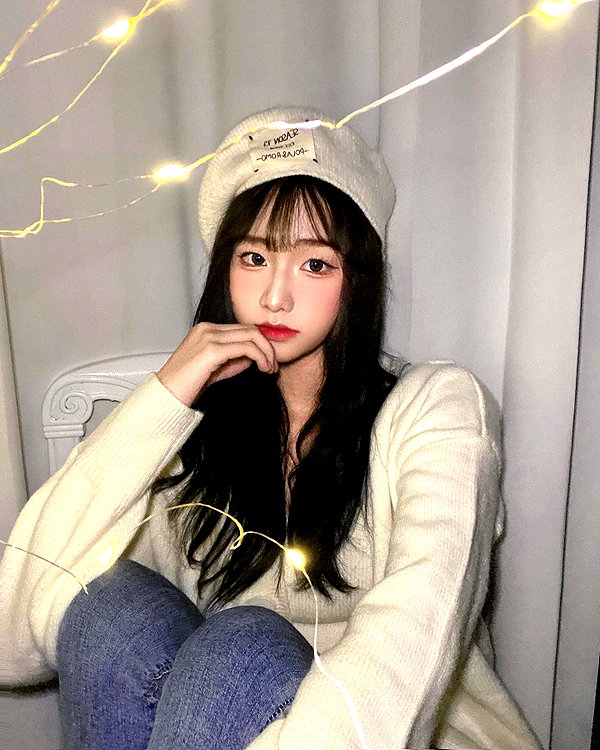 lai_931201 instagram image archive image