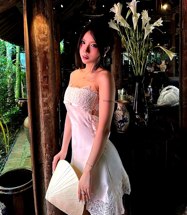 lyhythuedoxinh instagram image archive image