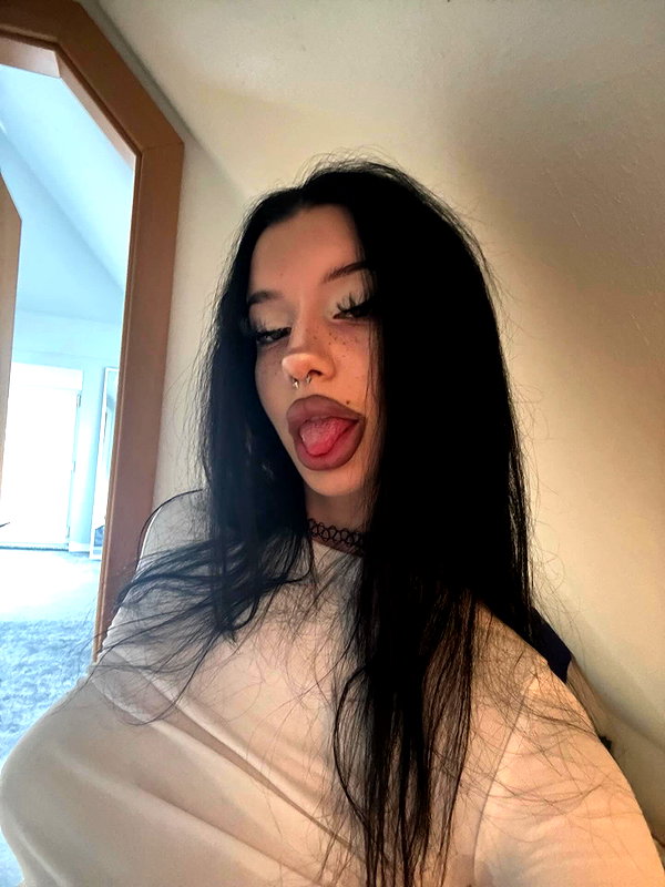 shawtysuzi instagram image archive image