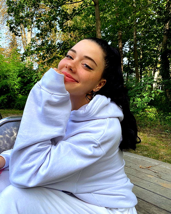 vanessa.rhd instagram image archive image