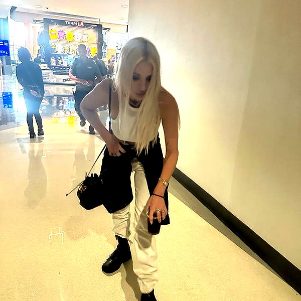 ashleybenson instagram image archive image