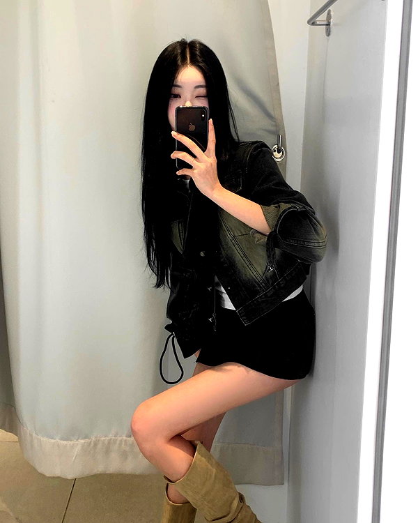 daxbin instagram image archive image
