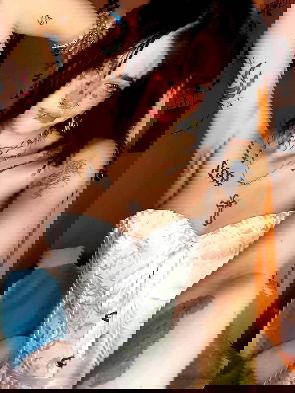 _animechika_ image ~ Altpins