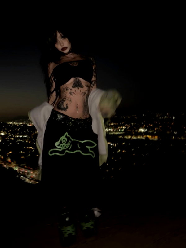 zommmbri instagram image archive image