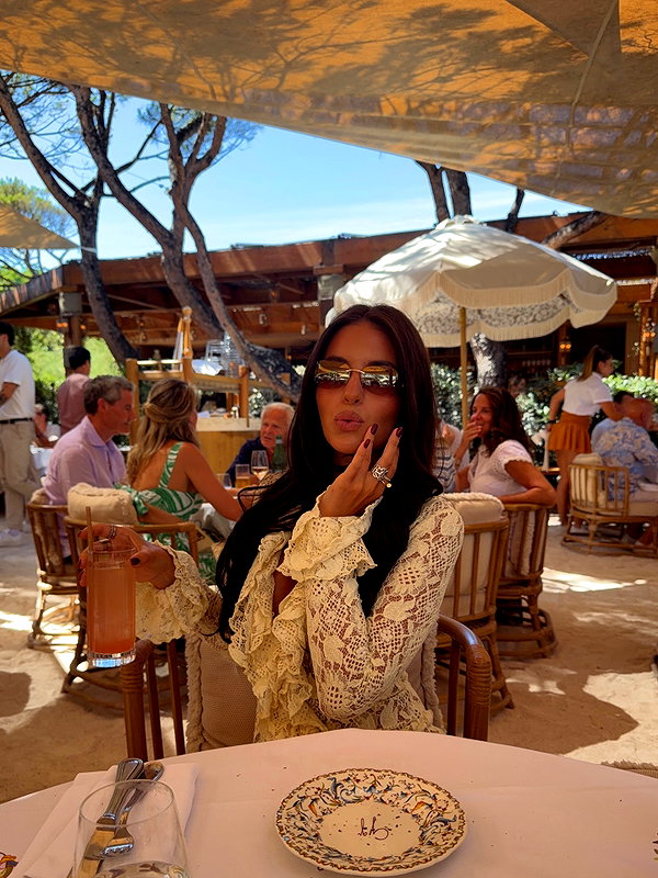 zoeliss instagram image archive image