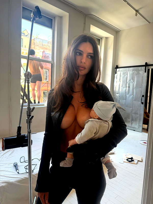 emrata emrata archive image