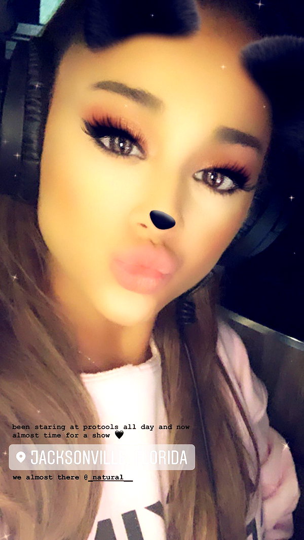 arianagrande instagram image archive image