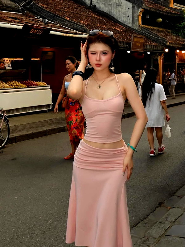 lyhythuedoxinh instagram image archive image