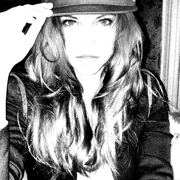 realbarbarapalvin instagram image archive image