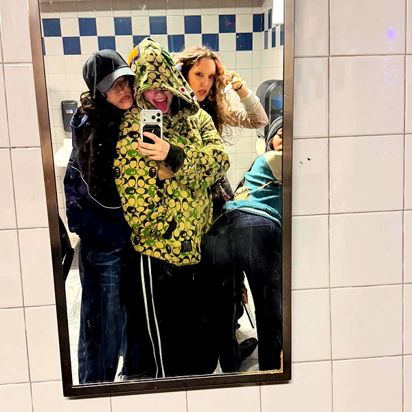 billieeilish billieeilish archive image