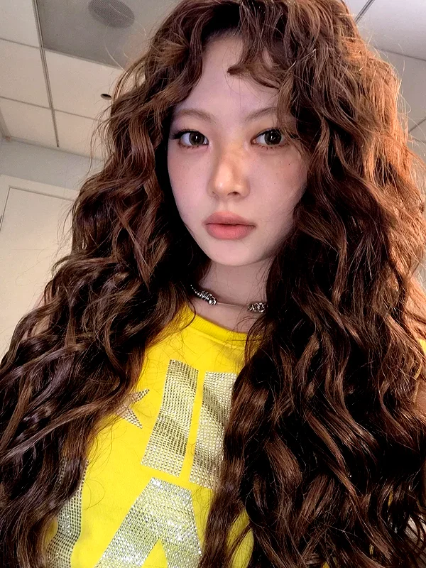 hhh.e_c.v instagram image archive image