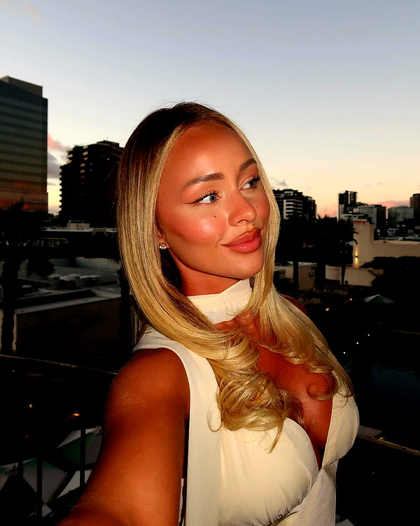 allieauton instagram image archive image