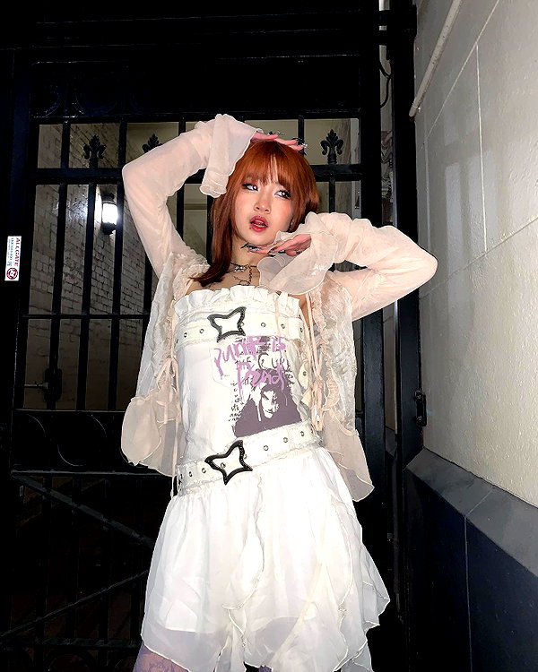 angelwithashotgunxx instagram image archive image