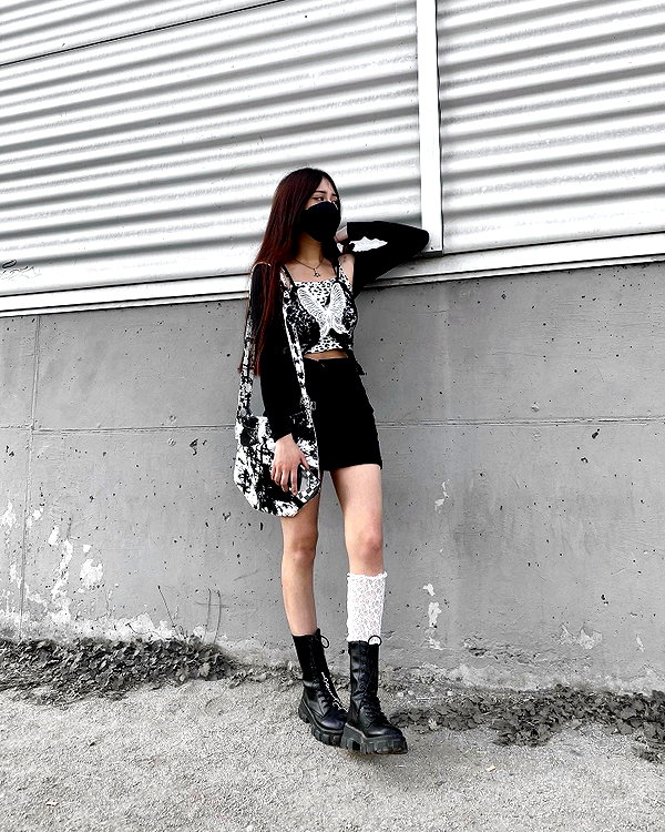 is2tian instagram image archive image