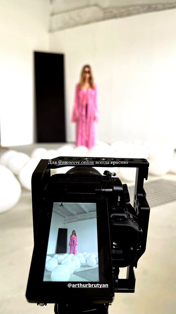 kkwwwv instagram image archive image