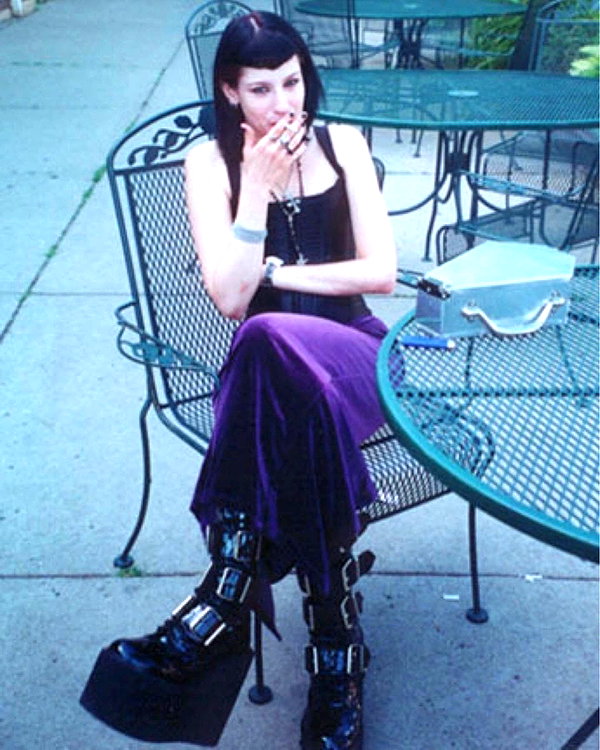 alien.hanna instagram image archive image