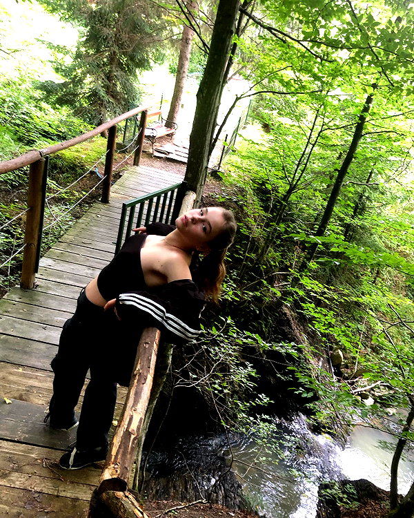 sonya00w instagram image archive image