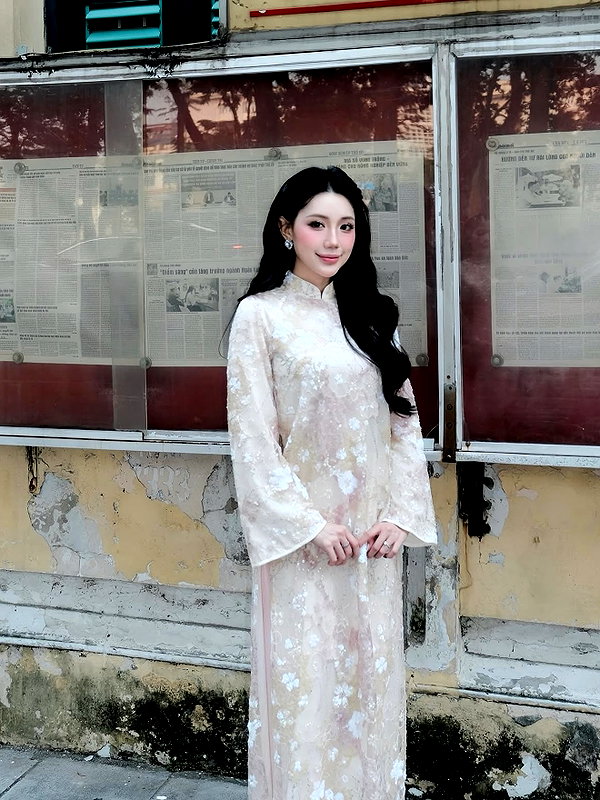lyhythuedoxinh instagram image archive image