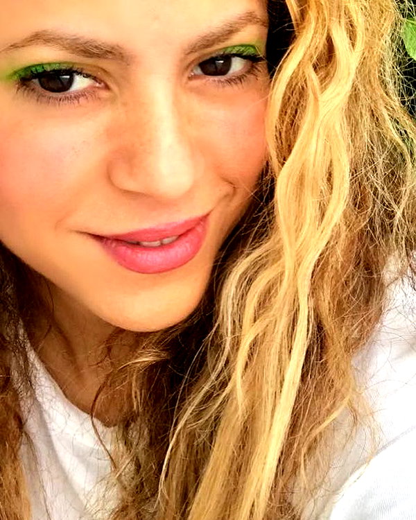 shakira instagram image archive image