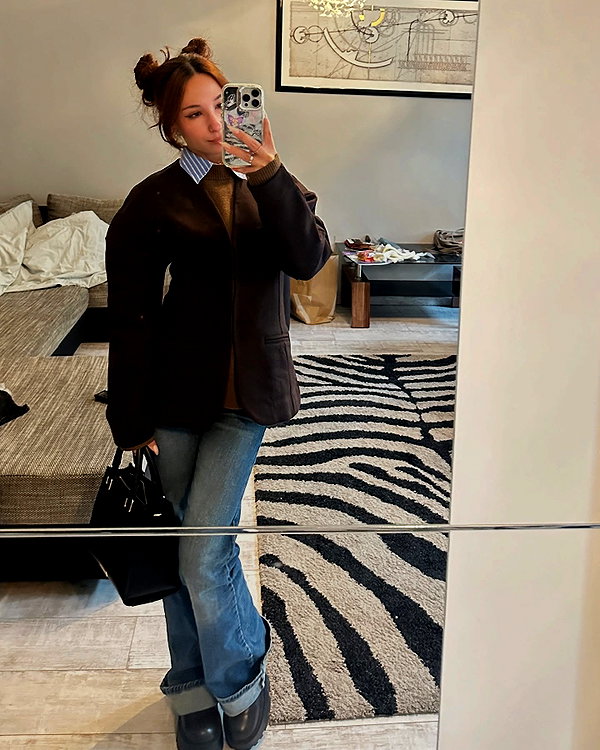 Archived image from @ilanakaver on Instagram