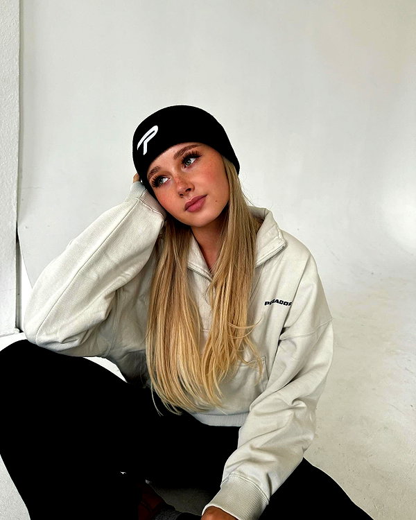 lilih instagram image archive image