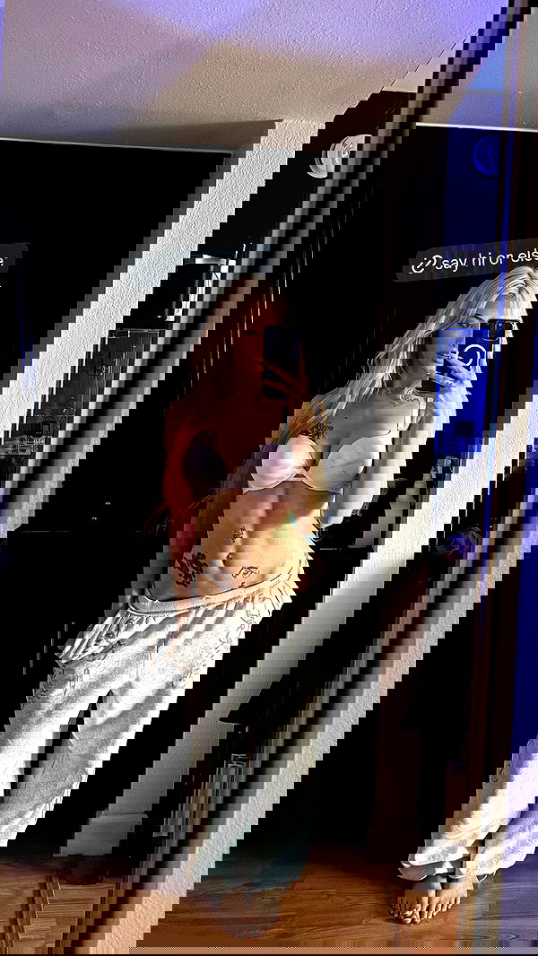 alexandramarianna alexandramarianna archive image