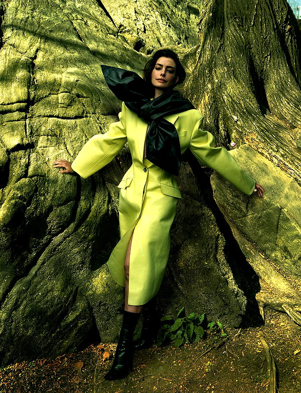 annehathaway instagram image archive image
