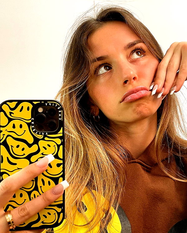 sadieemckennaa instagram image archive image