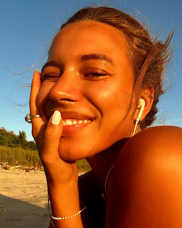 pia__kim instagram image archive image