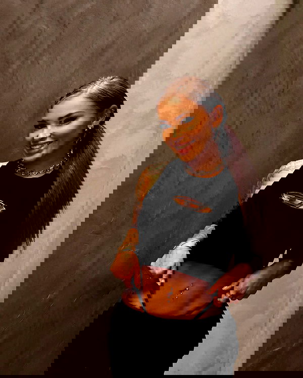 itshayleydavies itshayleydavies archive image