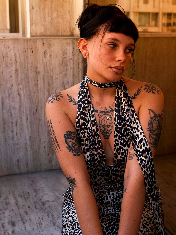 dina_shrago instagram image archive image