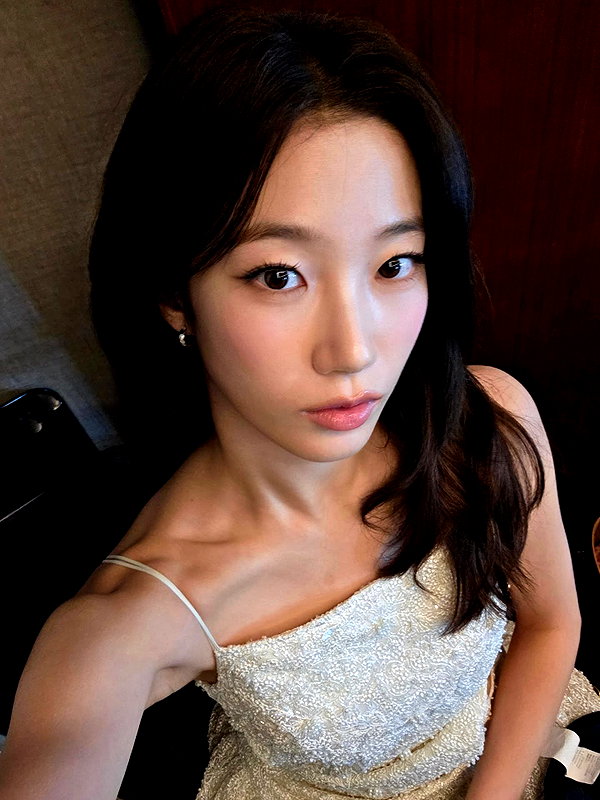 zuhazana instagram image archive image