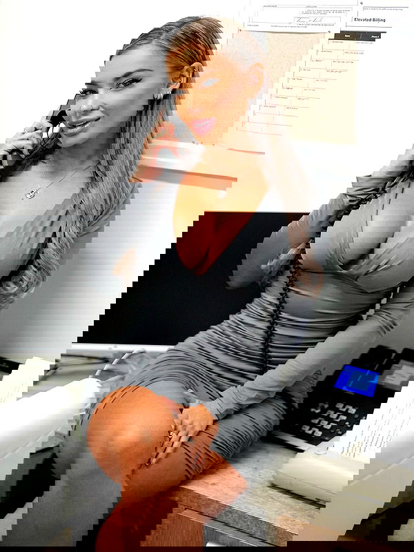 itshayleydavies itshayleydavies archive image