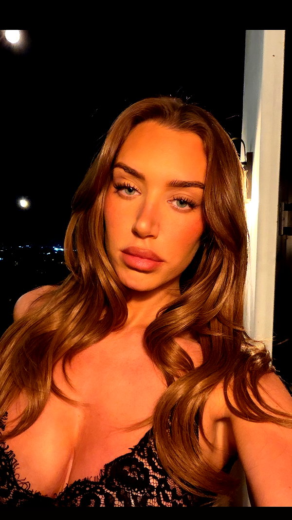 staskaranikolaou instagram image archive image