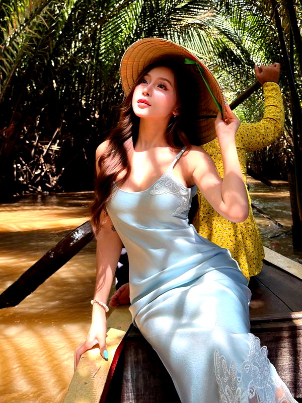lyhythuedoxinh instagram image archive image