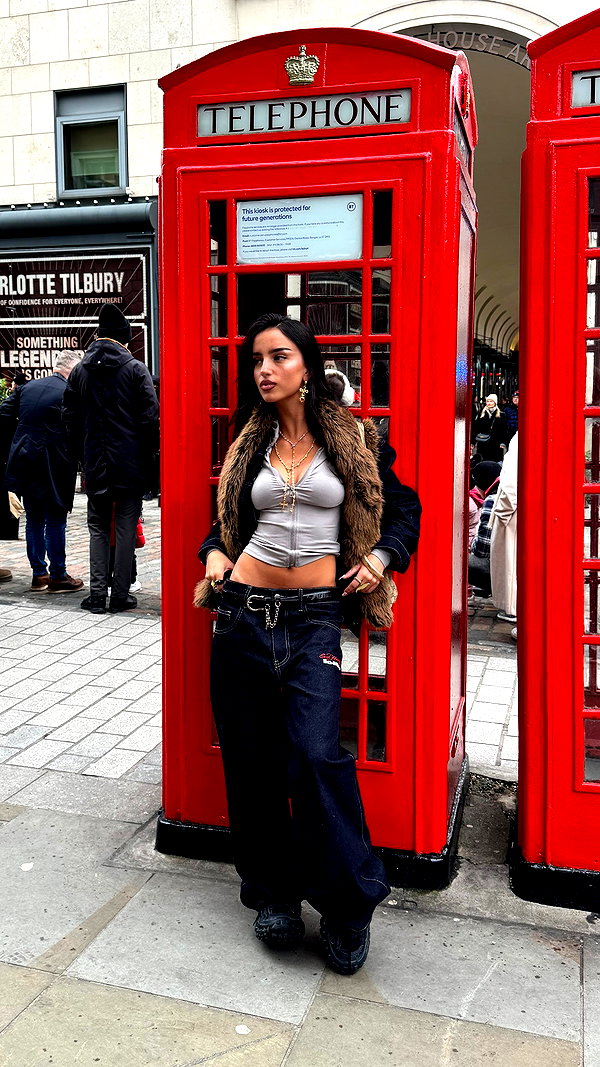 ellachristo instagram image archive image