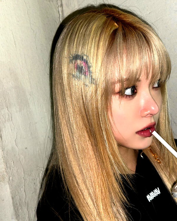 hhh.e_c.v instagram image archive image