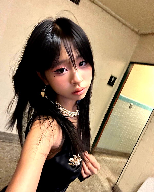 princessamelia_official instagram image archive image
